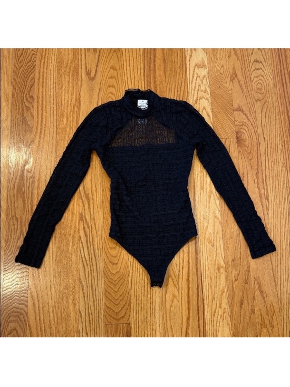 NWT Abercrombie & Fitch Lace Long Sleeve Bodysuit w/ Open Back- Black, Sz Small